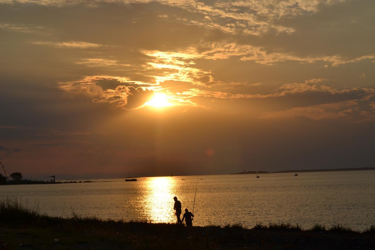 Bed And Breakfast Sun Wine Taranto Bagian luar foto