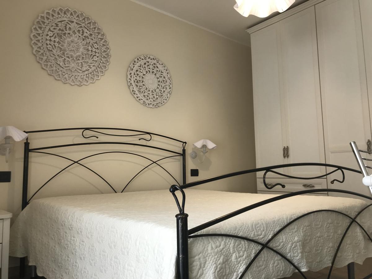 Bed And Breakfast Sun Wine Taranto Bagian luar foto